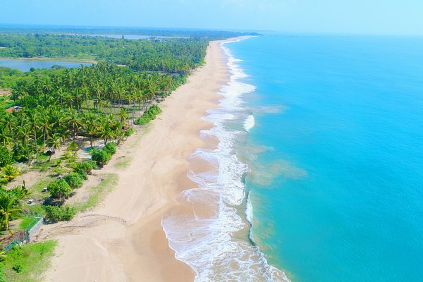 Beautiful Ranna 212 Beach Resort in Sri Lanka